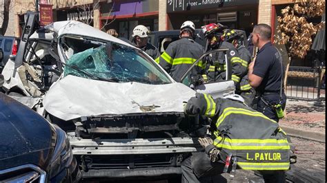 Driver, passenger die in vehicle crash in Denver near City Park